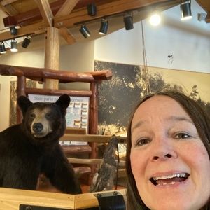 Meet your Posher, Lori